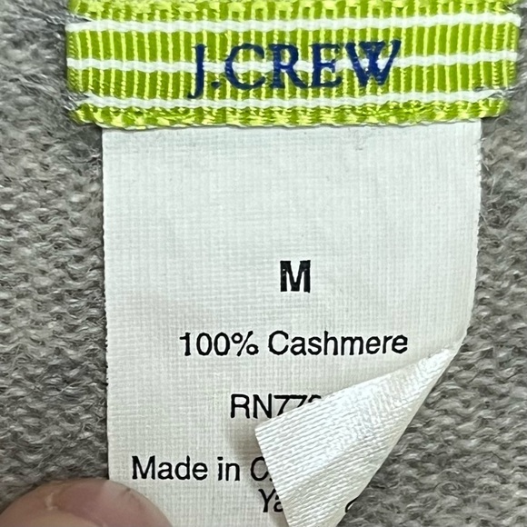 J Crew Cashmere V-Neck Sweater Tee Top Blouse-Women’s M-Gray-Mature-Classic-GUC - Picture 2 of 11